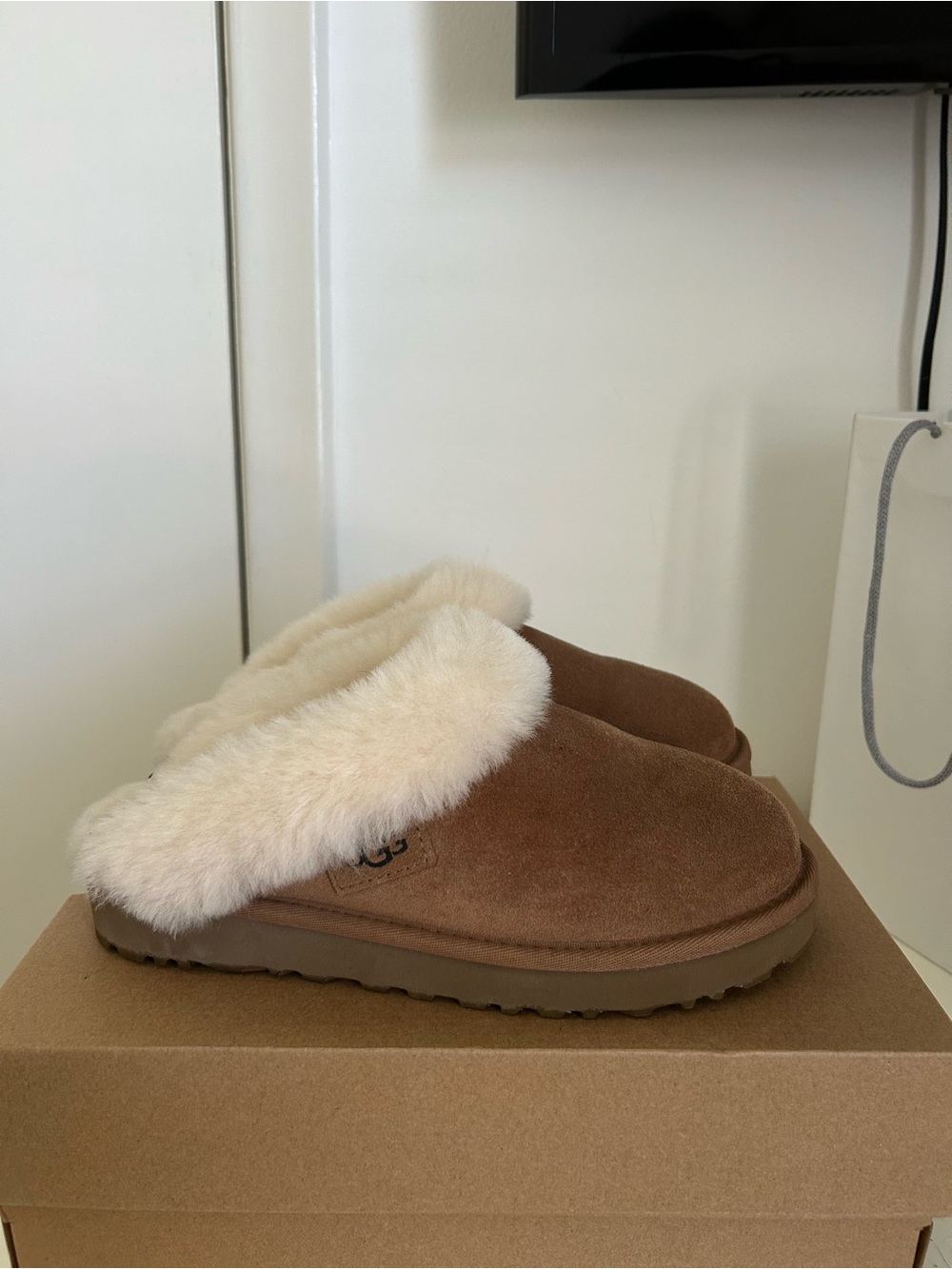 UGG Women's Chestnut Suede Shearling Clog Slippers with Cream Fur